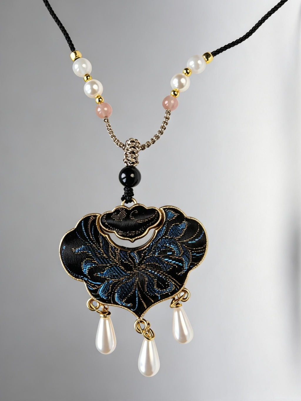 Intangible Heritage Song Brocade Ruyi Lock Pearl Necklace