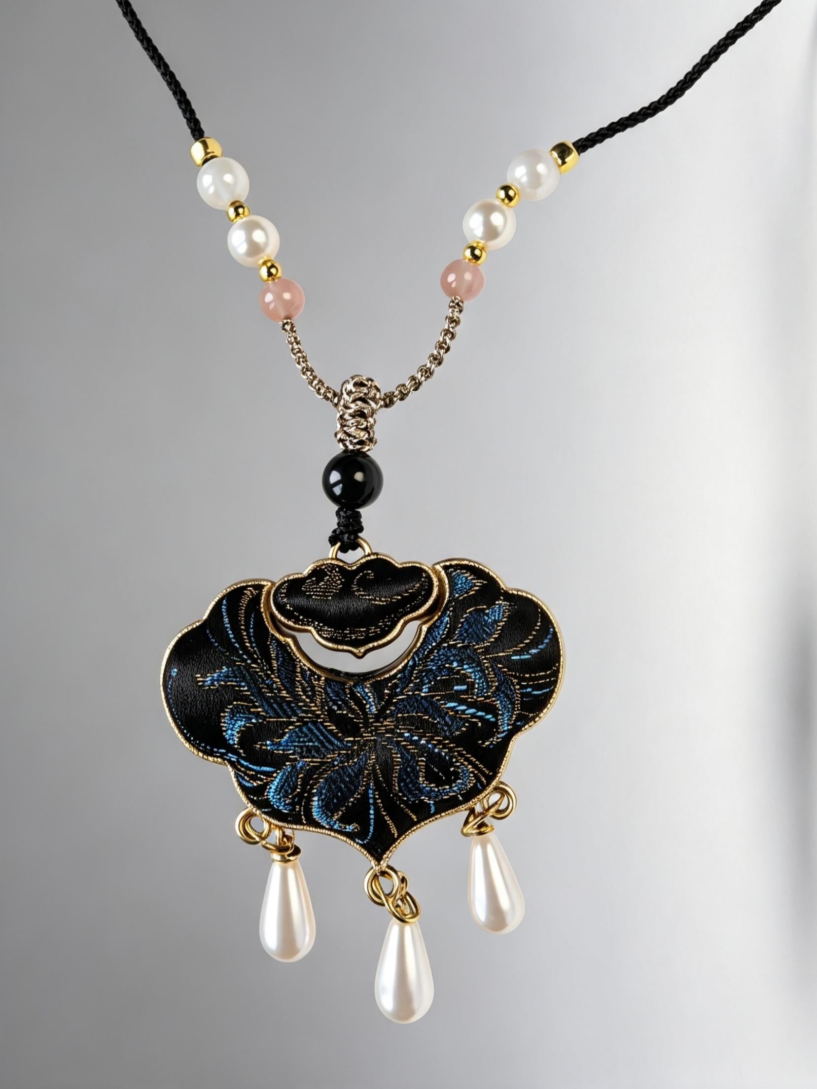 Intangible Heritage Song Brocade Ruyi Lock Pearl Necklace