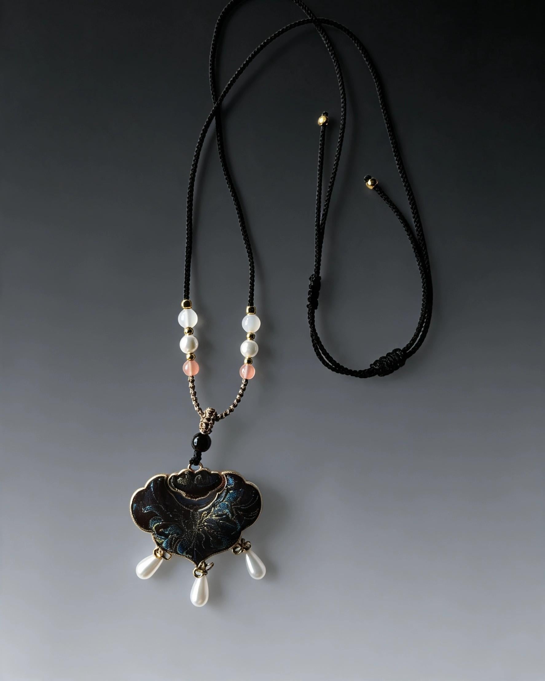 Intangible Heritage Song Brocade Ruyi Lock Pearl Necklace