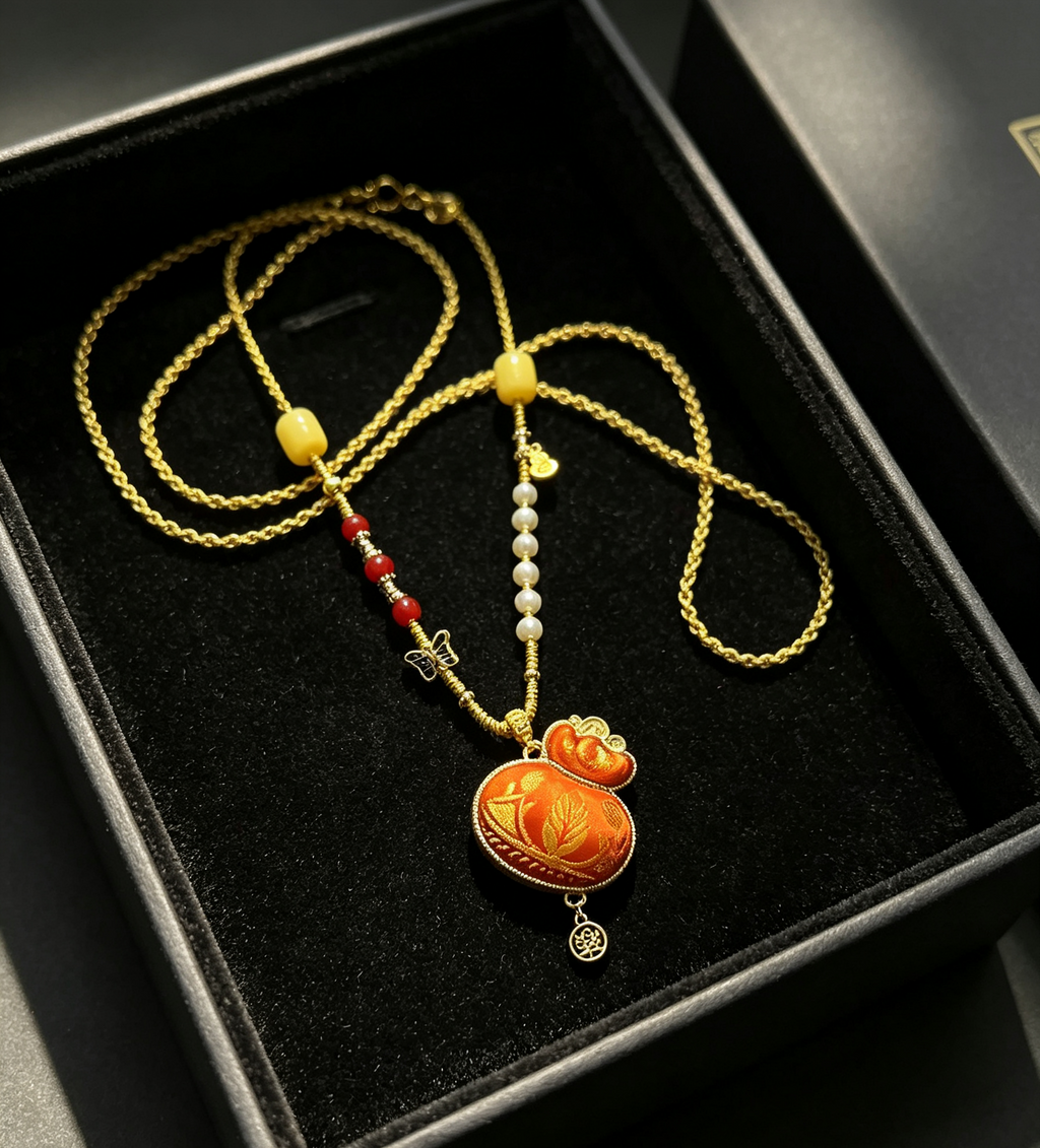 Handmade Song Brocade Gourd Tassel Necklace