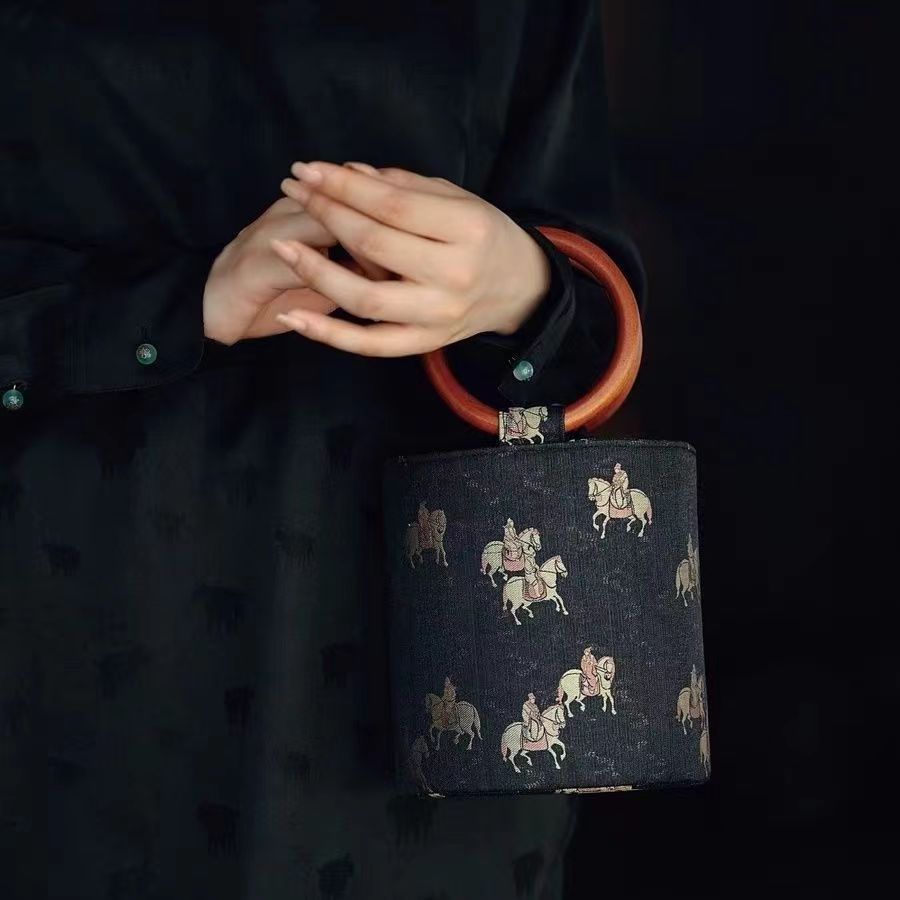 Intangible Cultural Heritage Song Brocade Cylinder Bucket Bag.